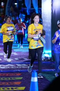 BIB: 4472, 040
                            <button type="button" onclick="openModal(26224524)" class="btn btn-primary btn-sm float-right btn-popup" data-toggle="modal" data-target=".modal-high-quality">
                        <i class="fas fa-shopping-cart"></i> Add to Cart
                    </button>
                                            <button type="button" onclick="isThisMe(26224524, true)" class="btn btn-success btn-sm float-right btn-popup btn-isme hidden" data-toggle="tooltip" data-placement="bottom" title="นี่คือรูปของคุณใช่ไหม คลิกที่นี่เพื่อเอาเข้าอัลบั้ม">
                        <i class="fas fa-plus"></i> Add to album
                    </button>
                    <button type="button" onclick="isThisMe(26224524, false)" class="btn btn-warning btn-sm float-right btn-popup btn-isnotme hidden">
                        <i class="fas fa-ban"></i> Remove from album
                    </button>